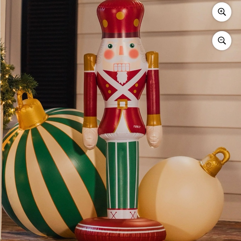 Christmas Funboy Classic 3.5-Foot Inflatable Nutcracker – Indoor/Outdoor NEW